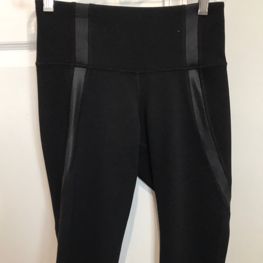 NEW workout leggings